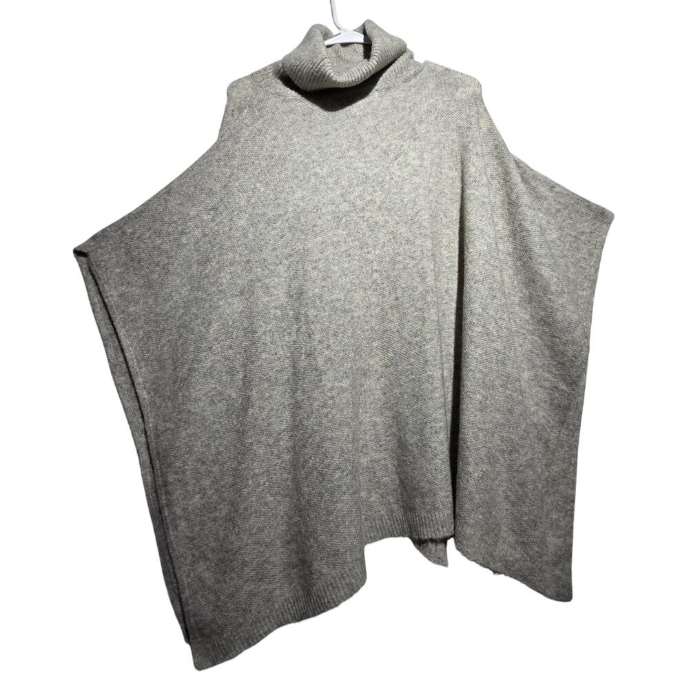 Just Fab Silver Turtleneck Poncho Gray OS Winter Cowlneck Boho Batwing Cozy